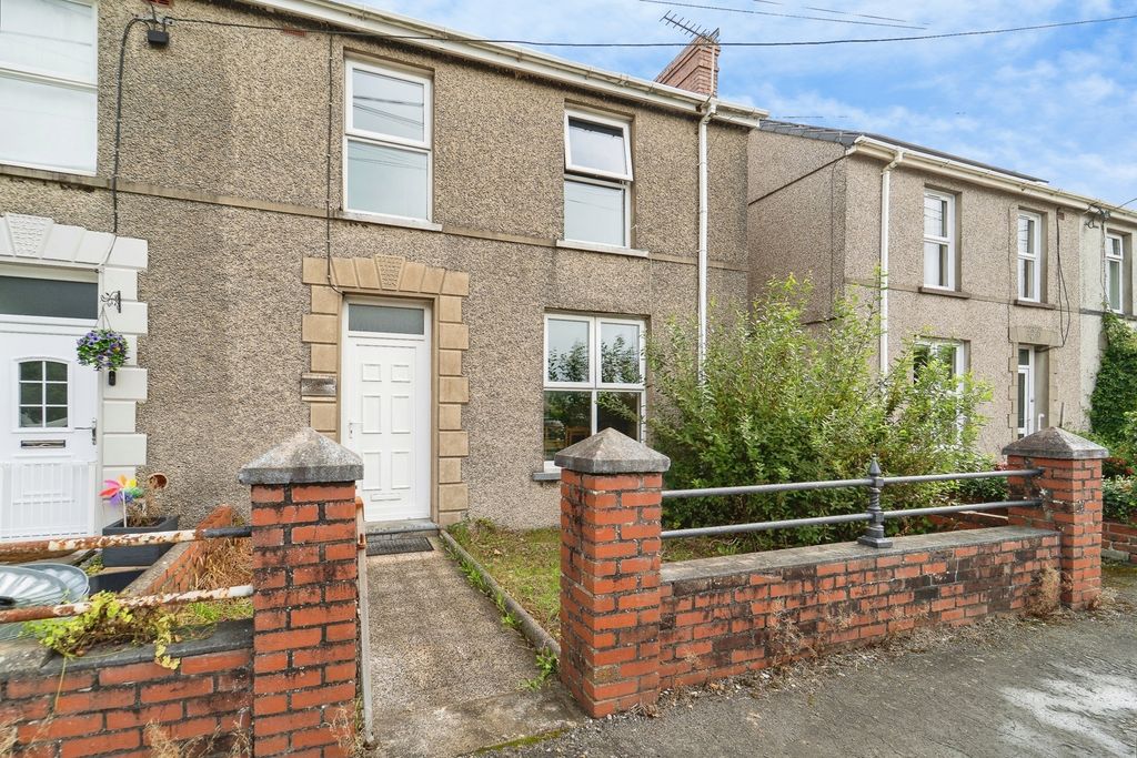 Property photo 1 of 18 Pbox-Img.Jpg