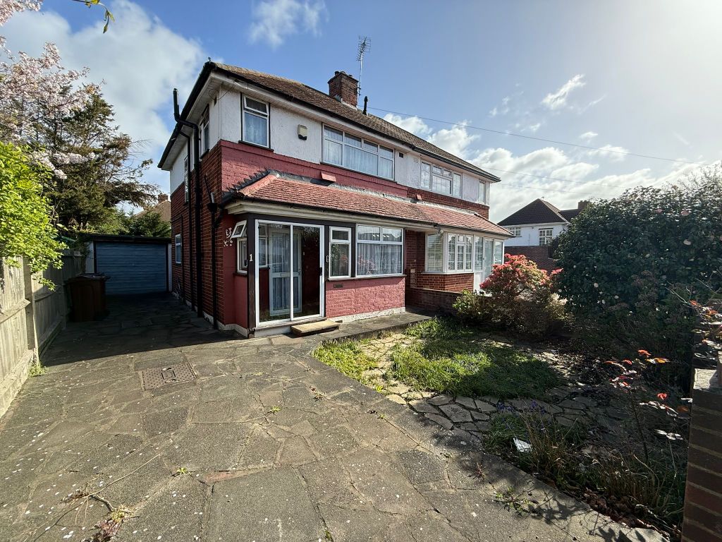 Property photo 1 of 11