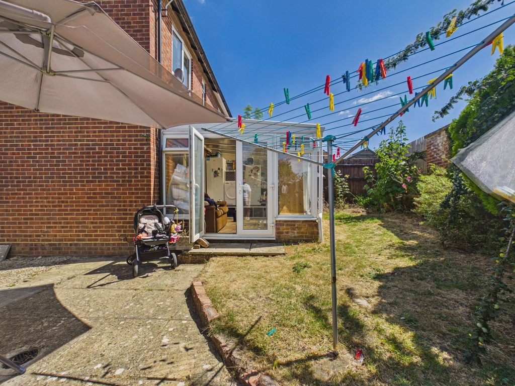 Property photo 2 of 12