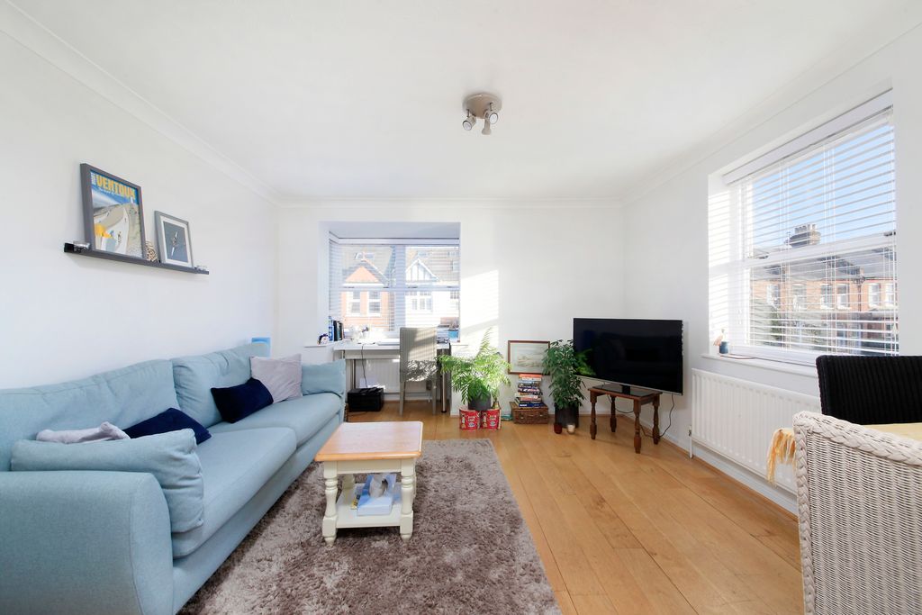 Property photo 2 of 9