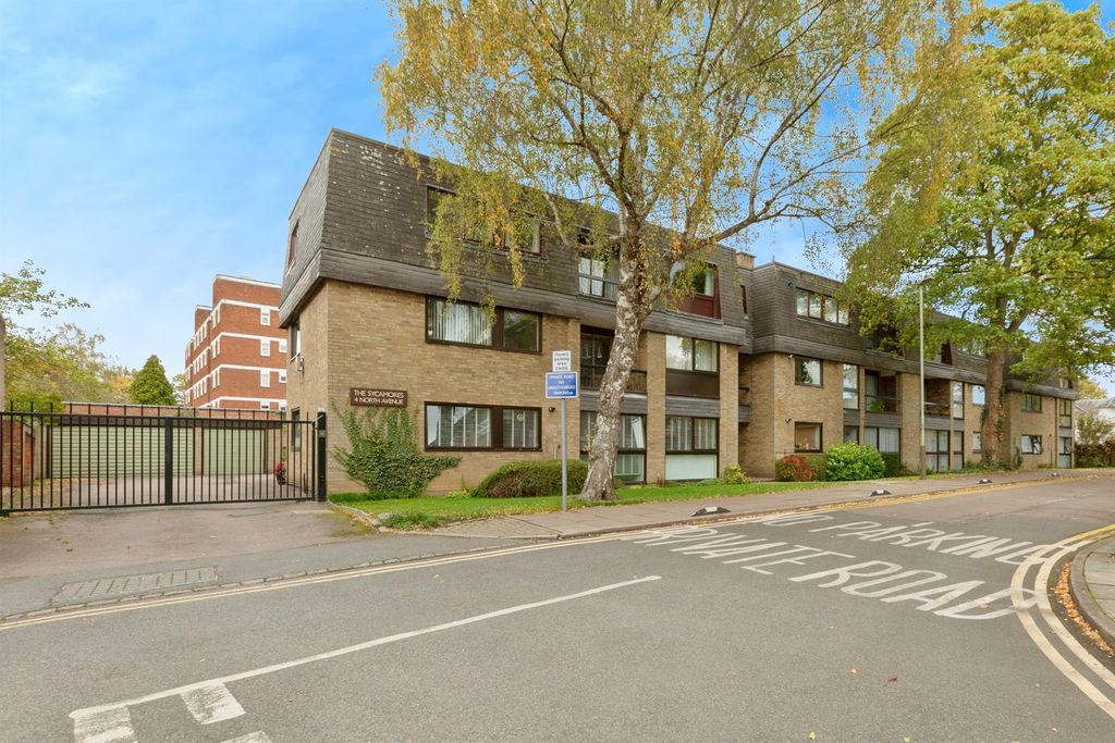 Property photo 1 of 17