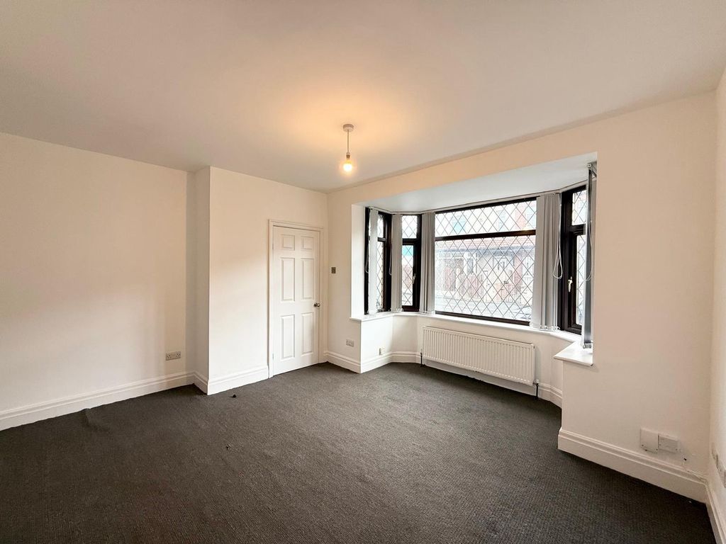 Property photo 3 of 11 Picture No. 20
