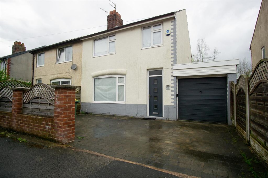 Property photo 1 of 10 Exterior