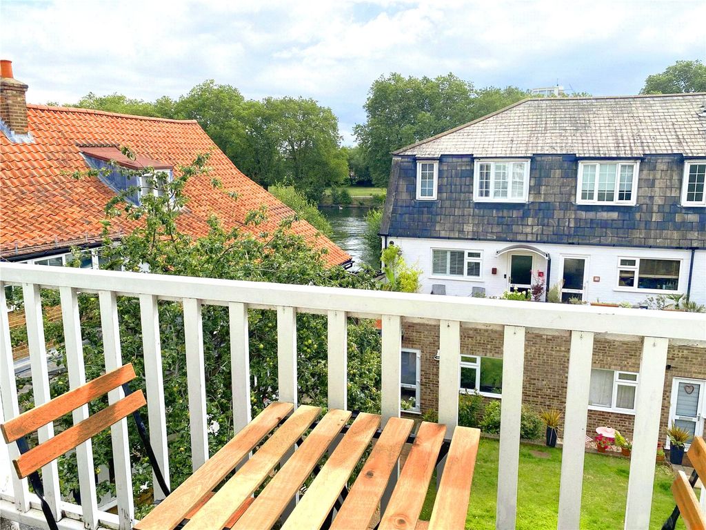 Property photo 3 of 12 Picture No. 19