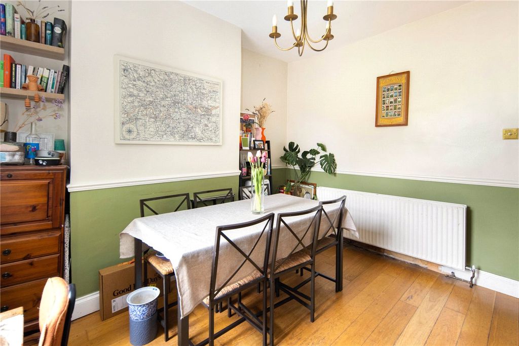 Property photo 3 of 10 Dining Room