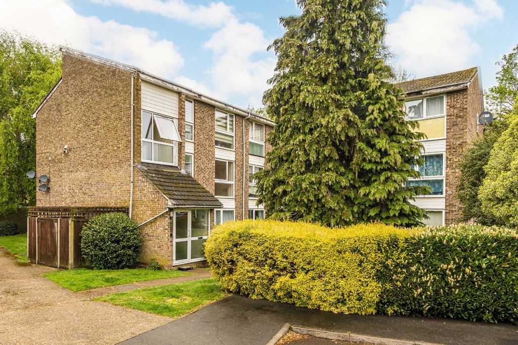 Property photo 1 of 7