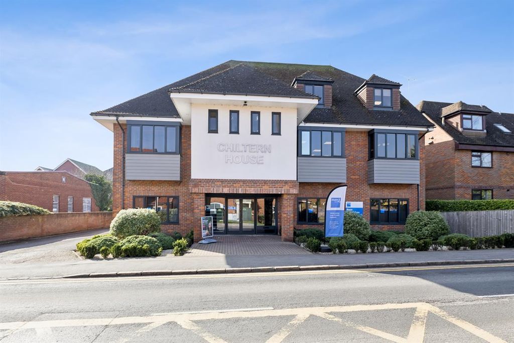 Property photo 1 of 6 Photo