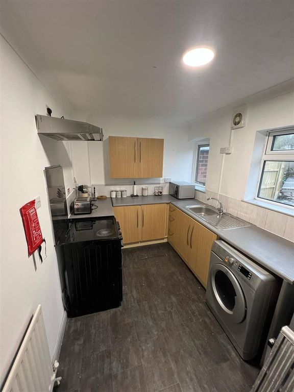 Property photo 2 of 16 Img-20250313-Wa0014.Jpg