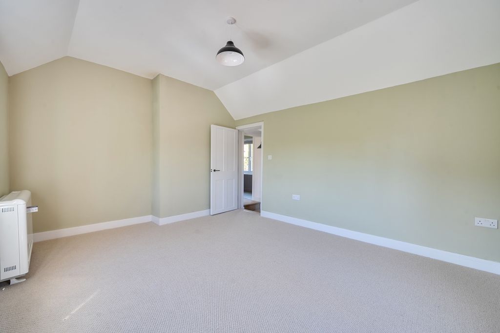 Additional image 11 of 4 bed detached house to rentLyburn Road, Hamptworth, Salisbury SP5