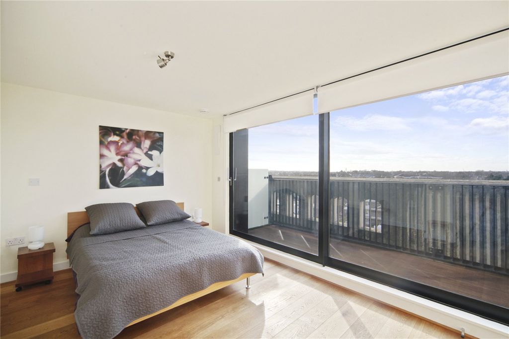 Property photo 2 of 10 Picture No. 02