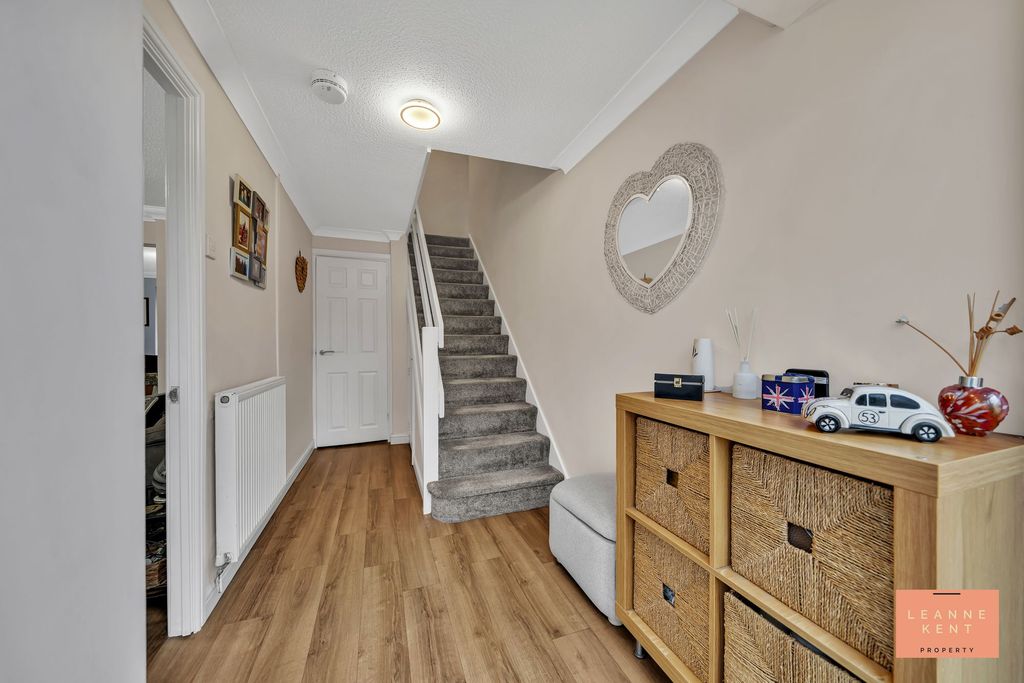 Additional image 5 of 5 bed semi-detached house for saleCaerleon Court, Caerphilly CF83