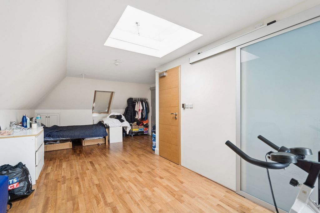 Additional image 16 of 6 bed detached house for saleChiltern Road, Pinner HA5