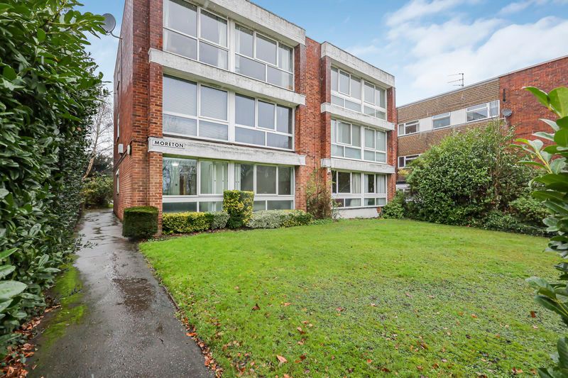 Property photo 1 of 11 External