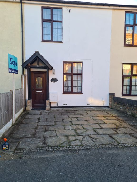 Property photo 1 of 15 Front