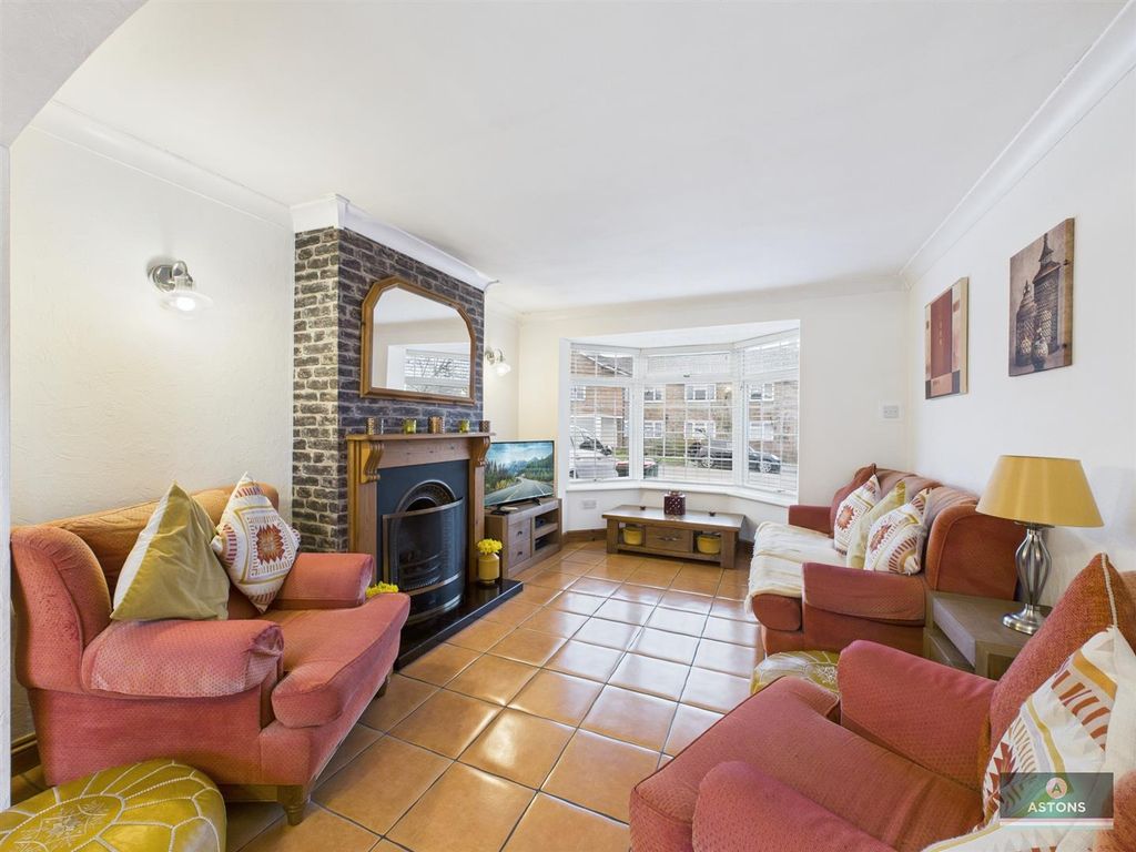 Property photo 2 of 20 Cam04622G0-Pr0170-Still006.Jpg