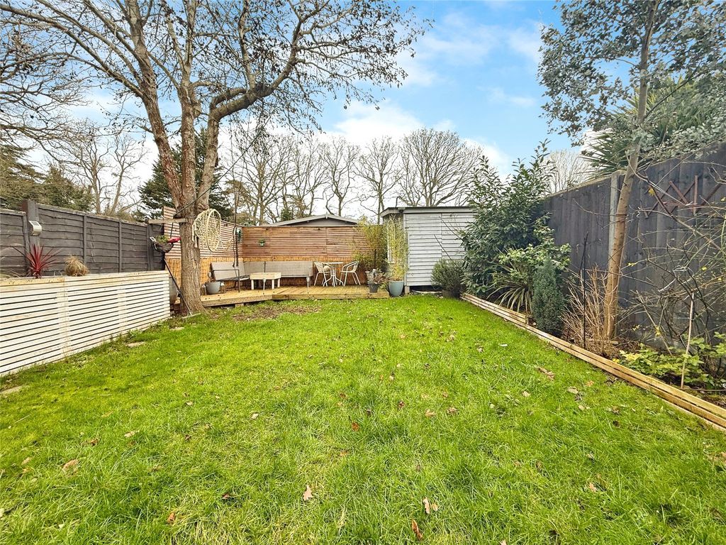 Property photo 3 of 16 Picture No. 04