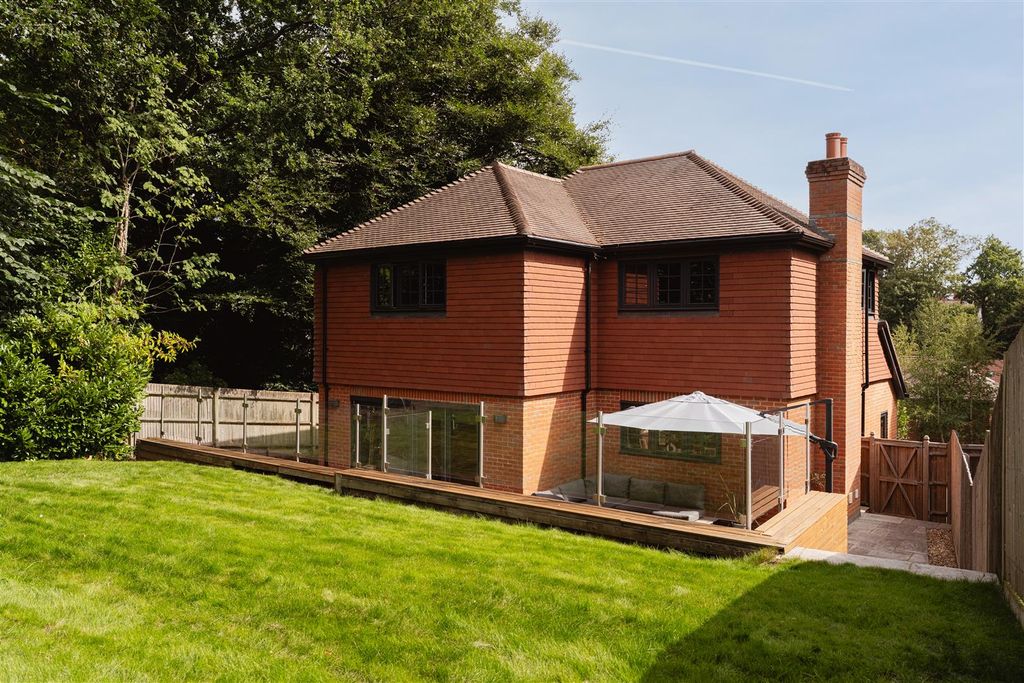 Property photo 2 of 26 34.Jpg