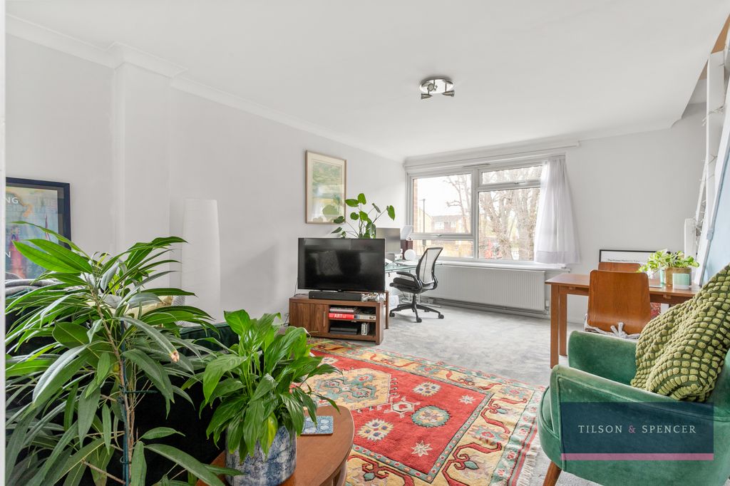 Property photo 1 of 17 2503202617_Tils_Flat 15 Cromberdale Court Spencer