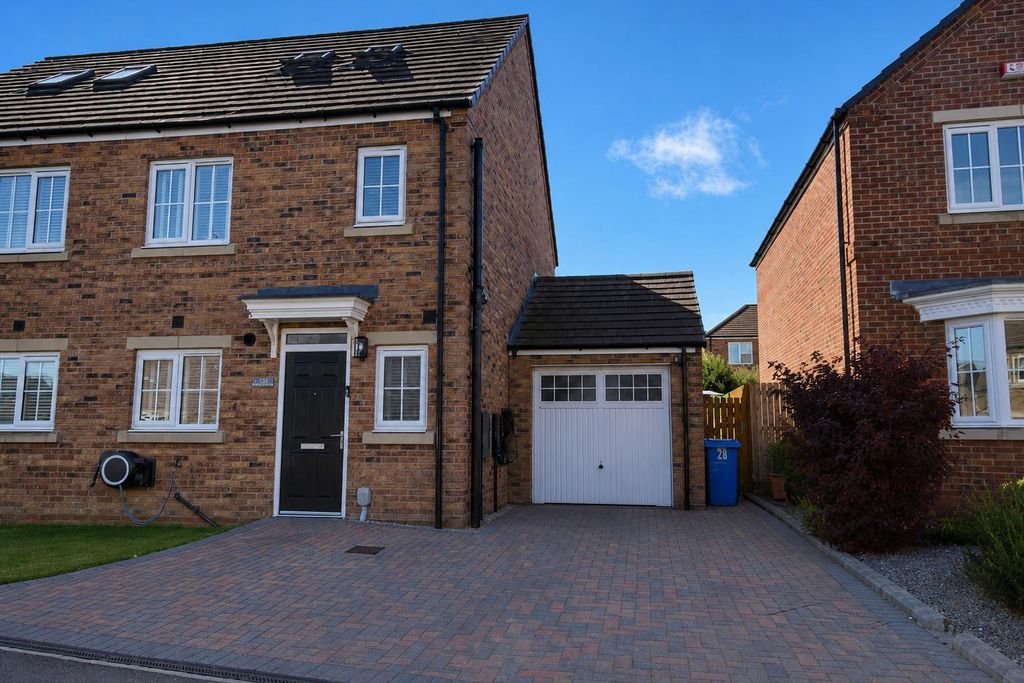 Property photo 1 of 24 54828B01-c902-4604-8991-d95Ed64B15c2.Jpg