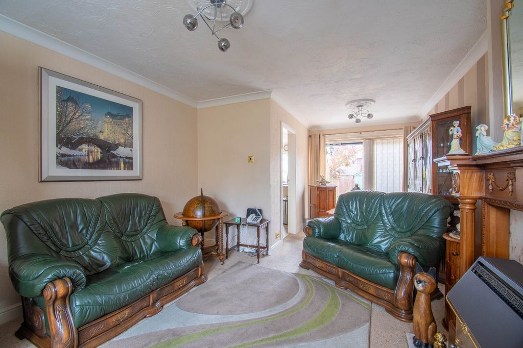 Property photo 3 of 21 Picture No. 10