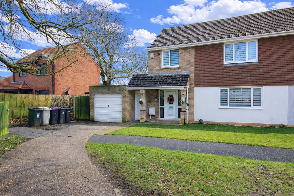 Property photo 1 of 23