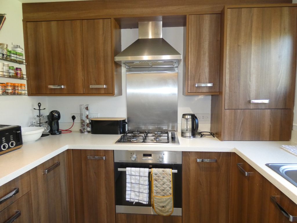 Property photo 3 of 22 Kitchen / Dining
