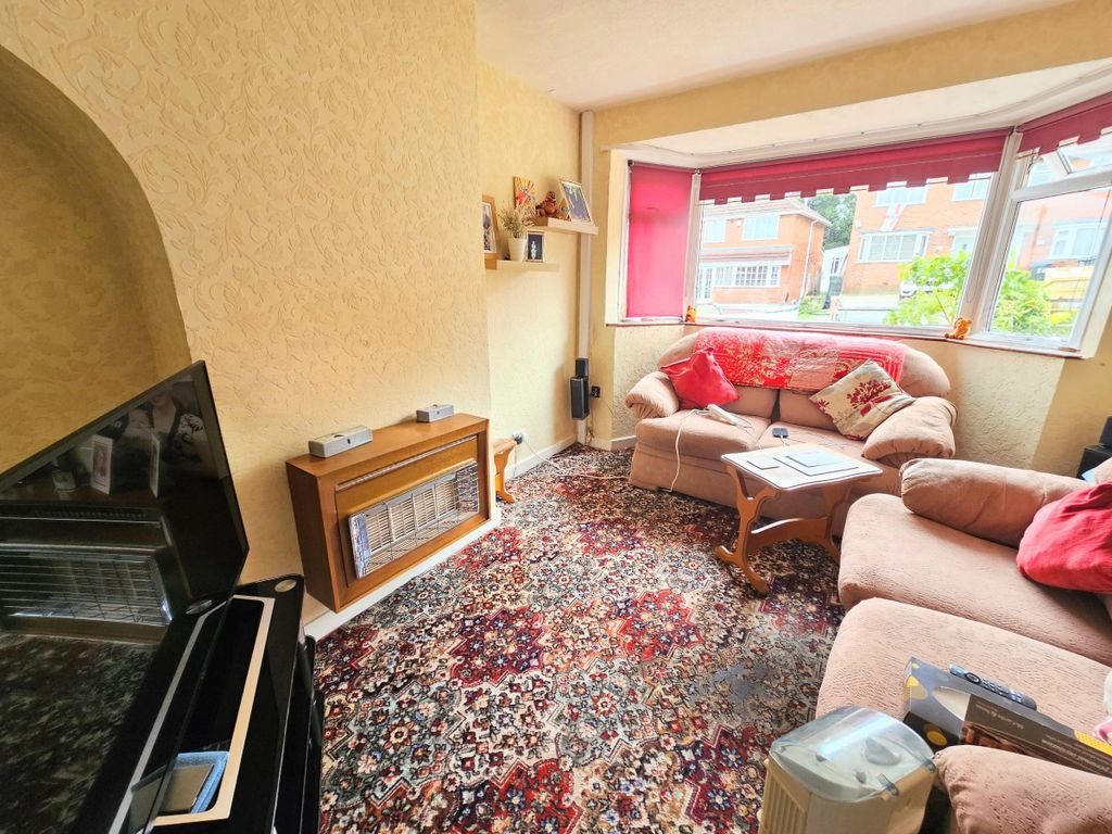 Property photo 2 of 12