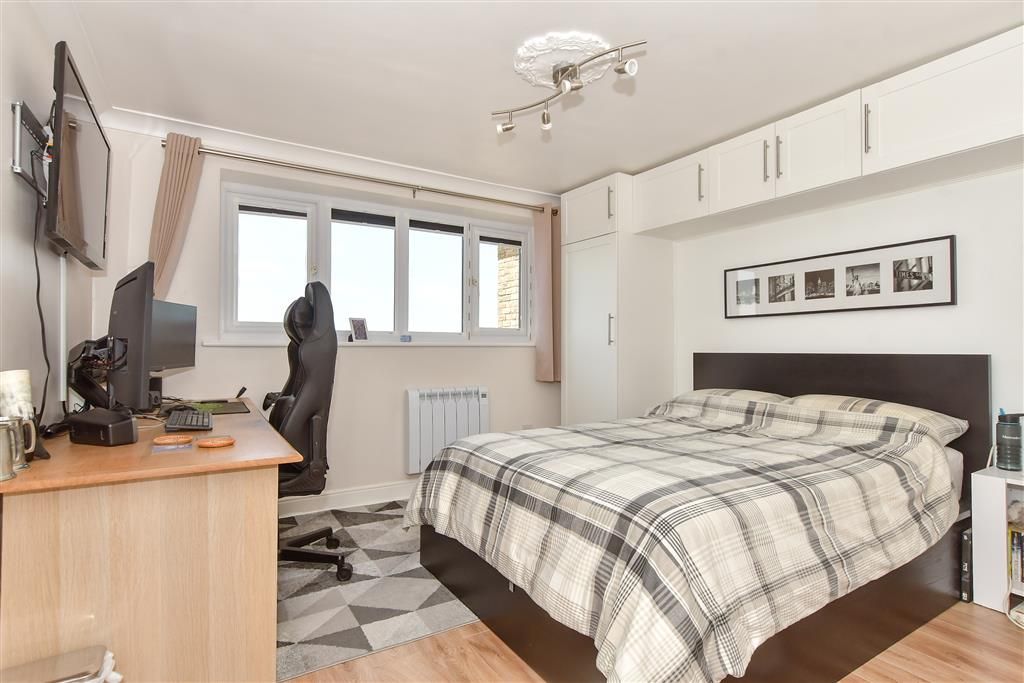 Property photo 1 of 15 Bedroom 2
