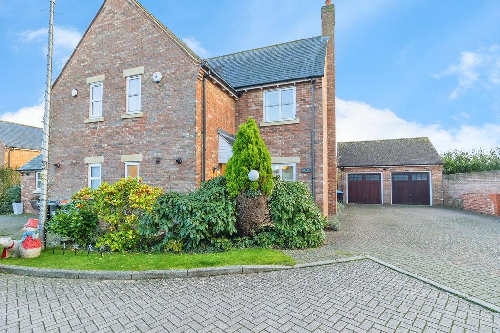 Property photo 1 of 21 Pbox-Img.Jpg