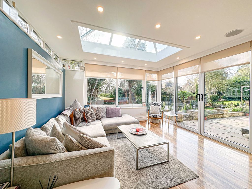 Property photo 2 of 53 Photo 56