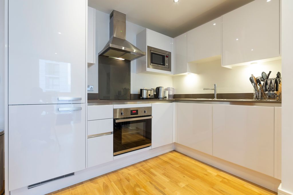 Property photo 2 of 11 Photo 9