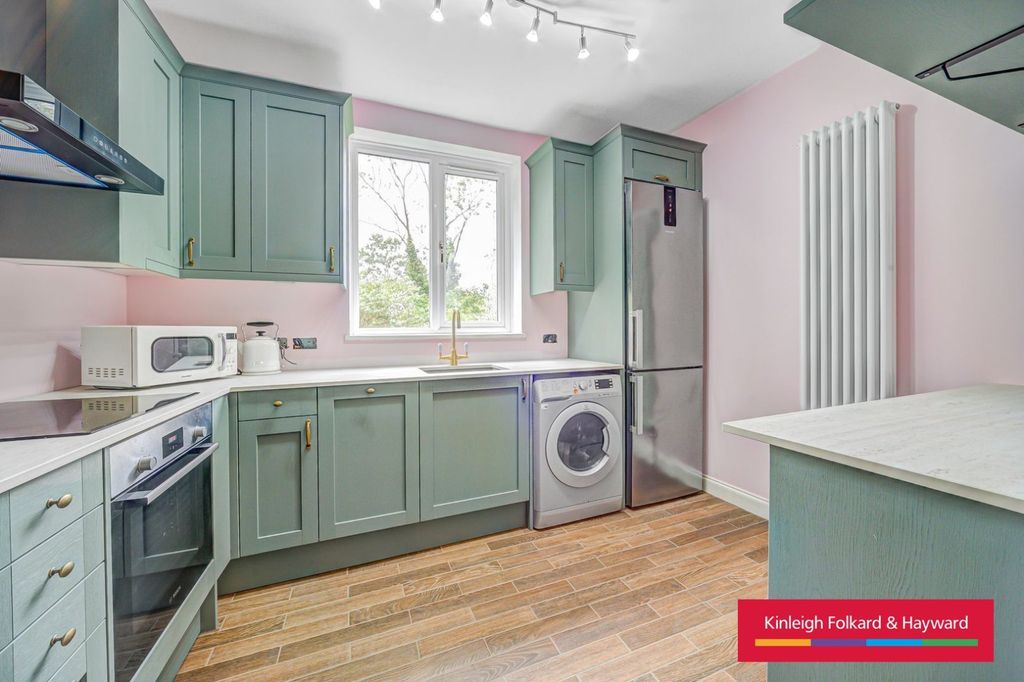 Property photo 2 of 12 Picture No. 03