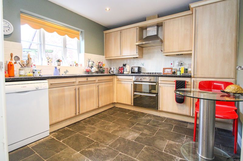 Property photo 2 of 16 Kitchen