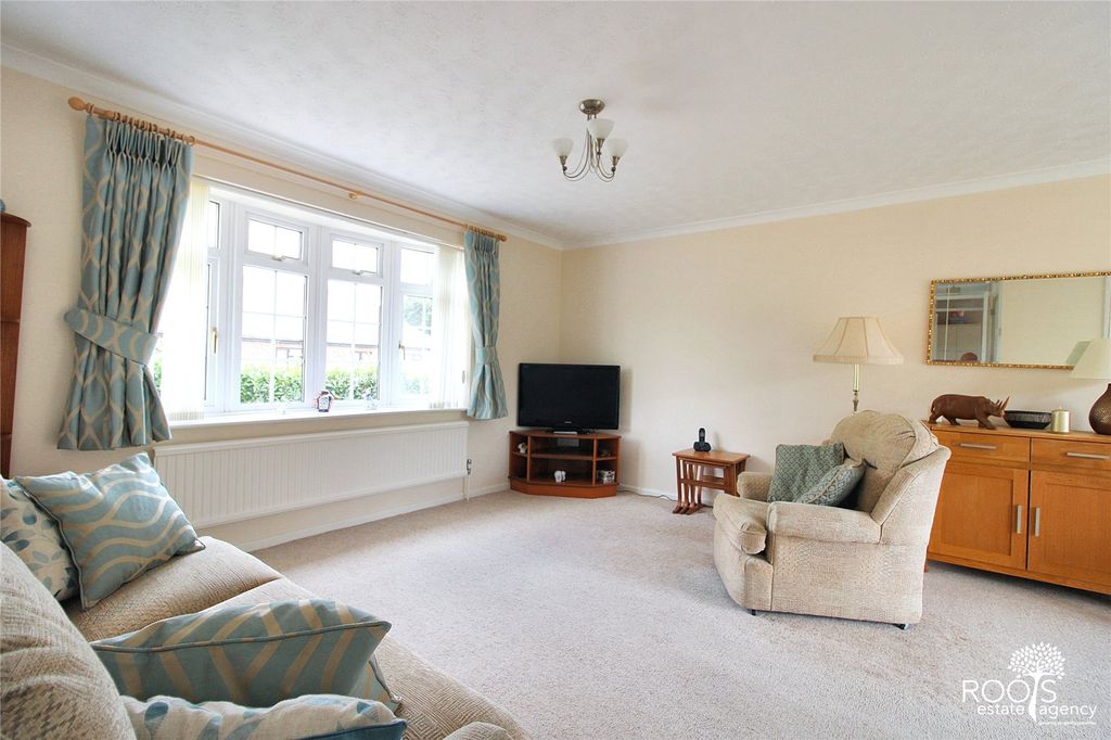 Property photo 3 of 11 Picture No. 06