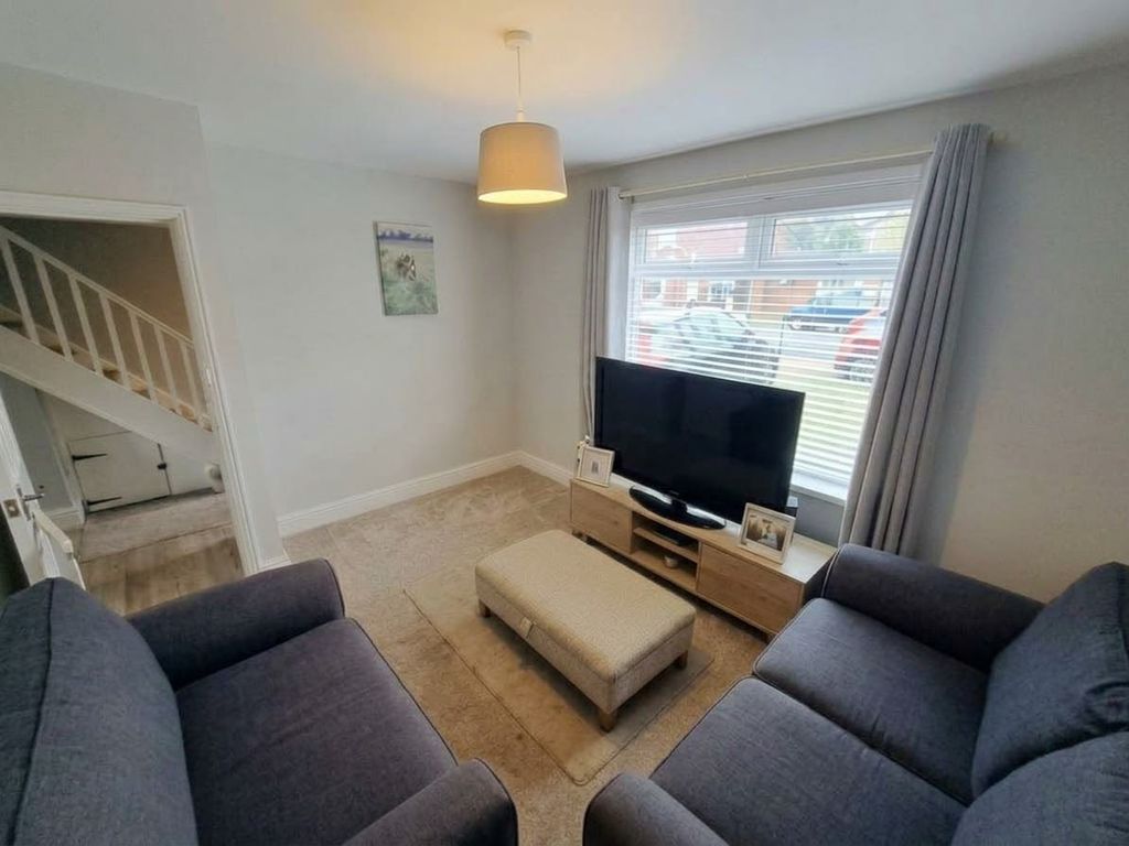 Property photo 3 of 16