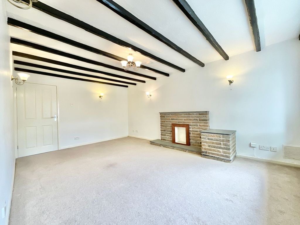 Property photo 2 of 26