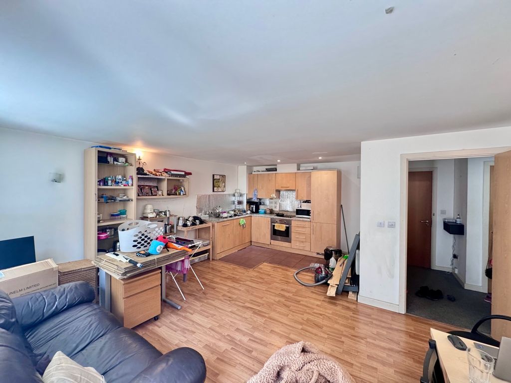 Property photo 2 of 9