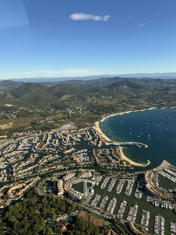 Property photo 1 of 1