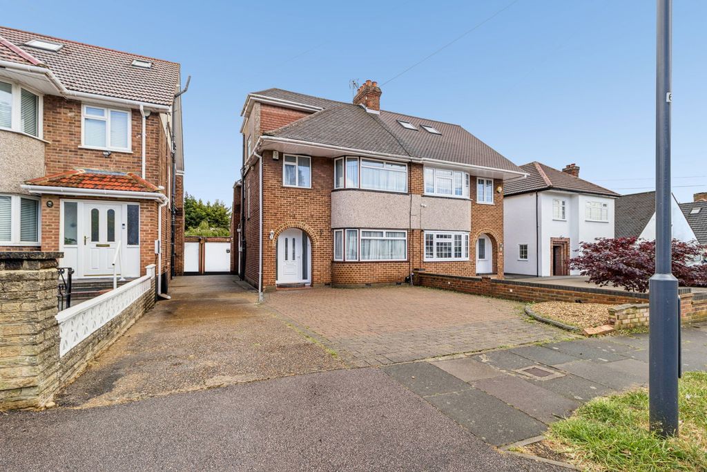 Property photo 1 of 21