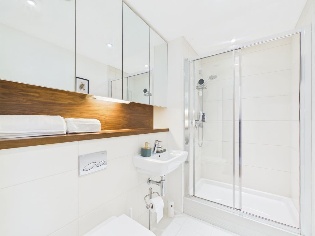 Property photo 3 of 5 Photo 1