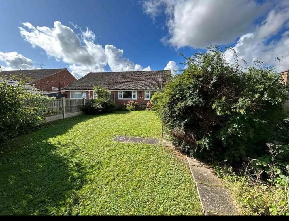 Property photo 2 of 9 Photo 1