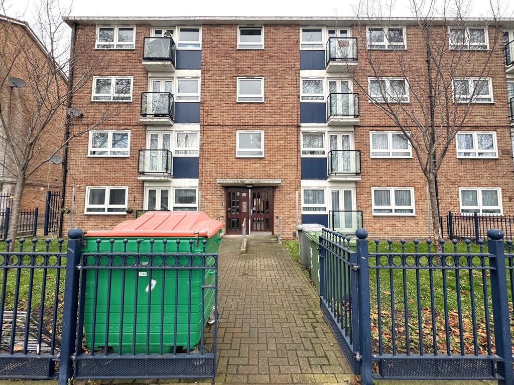 Property photo 1 of 12