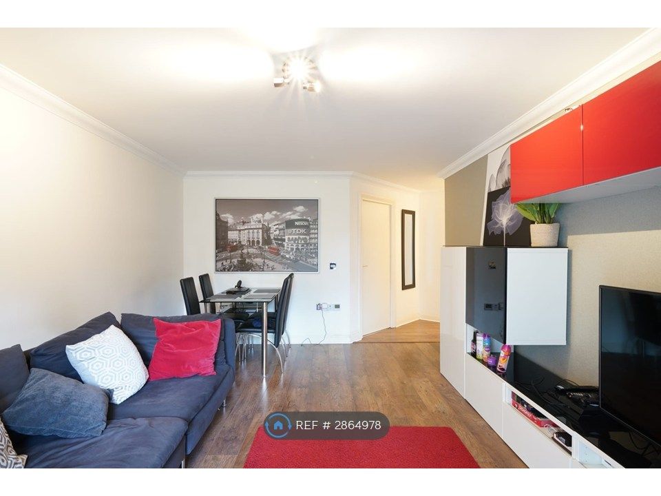 Property photo 3 of 20