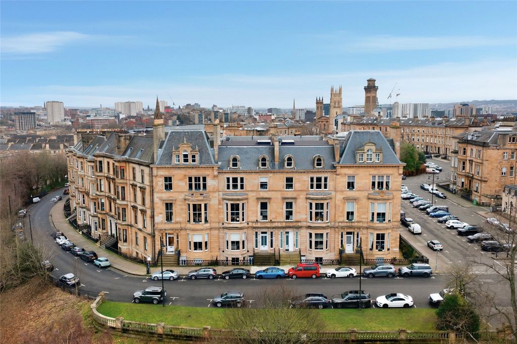 Property photo 2 of 20 20 Park Terrace