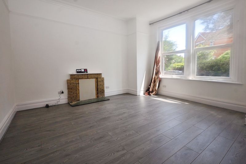 Property photo 3 of 14 Photo 1