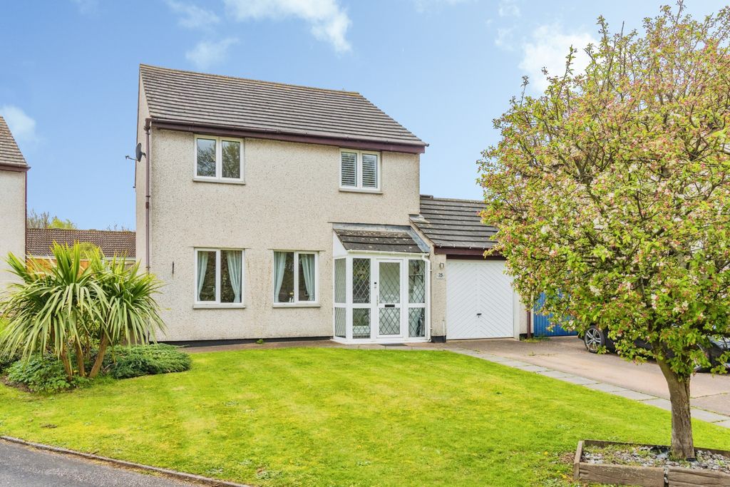 Property photo 1 of 20