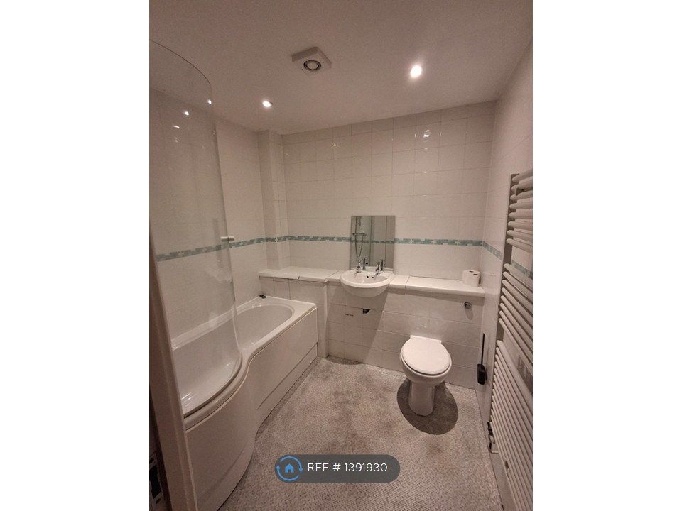 Property photo 2 of 2 Bathroom