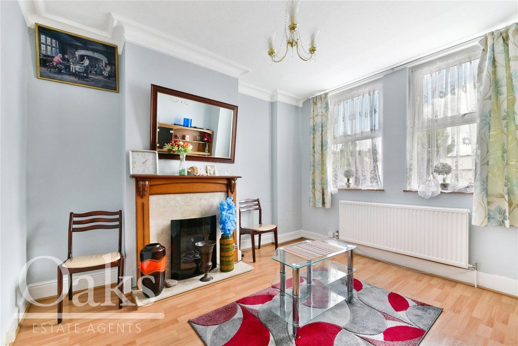 Property photo 2 of 8 Picture No. 04