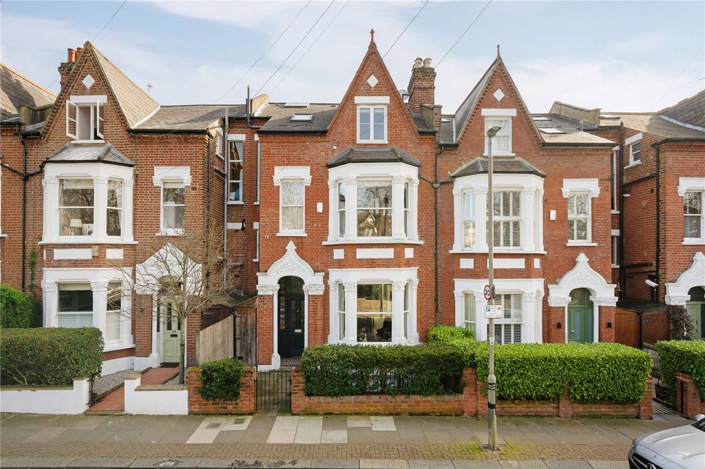 Property photo 3 of 37 Picture No. 61