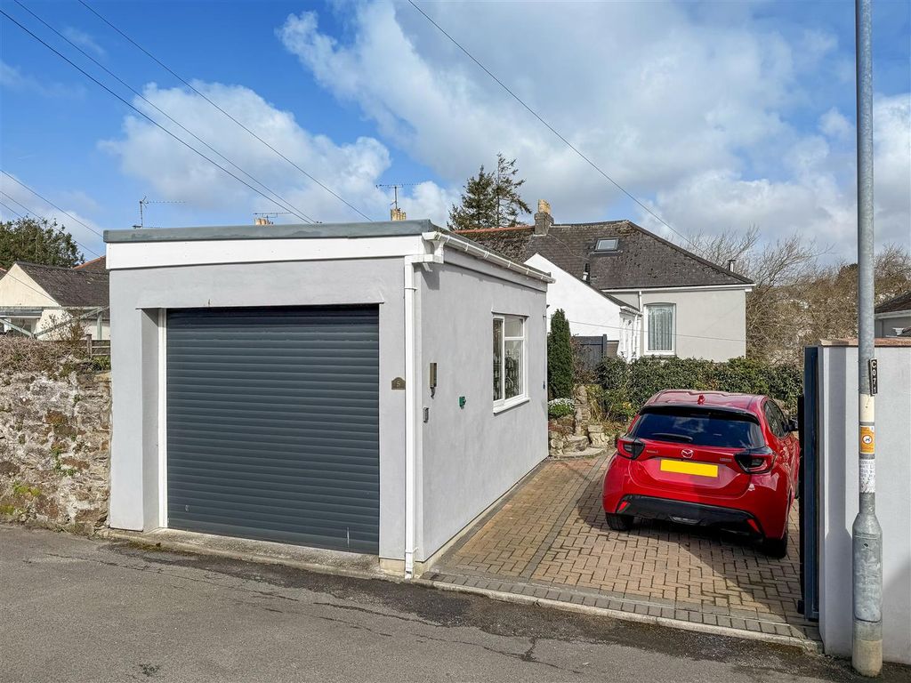 Property photo 3 of 22